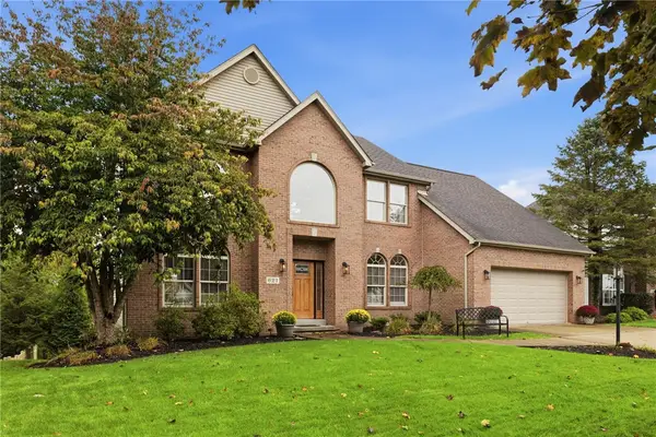 621 Alex Ct, Cranberry Twp, PA 16066
