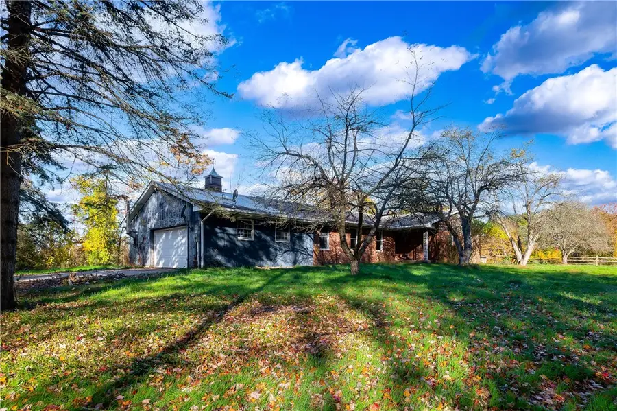 1489 W Sunbury Rd, West Sunbury, PA 16061 - #2