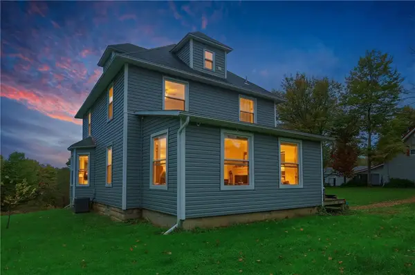 3718 Ellwood Rd, New Castle, PA 16101