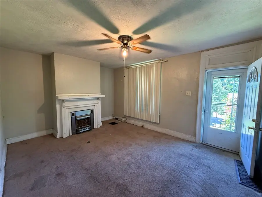 236 Johnston Ave, Pittsburgh, PA 15207 - #3
