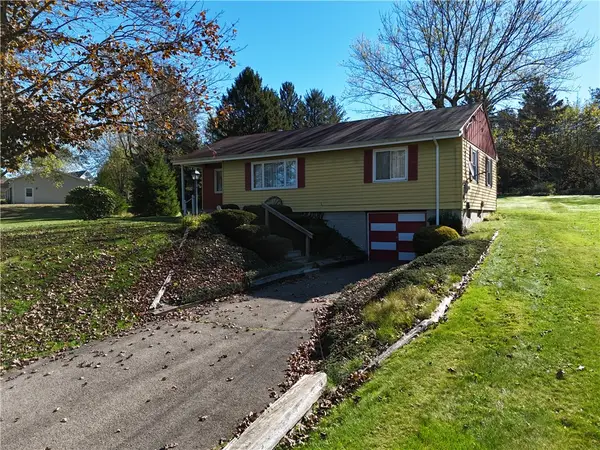 282 Pleasant View Dr, Kittanning, PA 16201