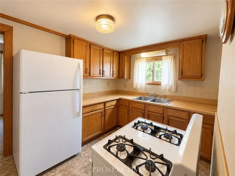 110 Lincoln St, Monaca, PA 15061 - #3