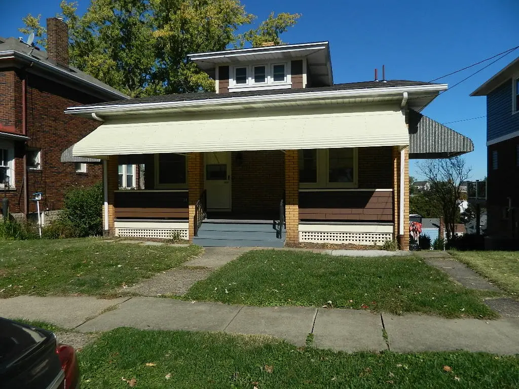 34 Amherst Ave, Pittsburgh, PA 15229 - #1