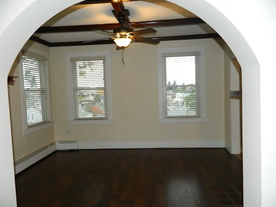 34 Amherst Ave, Pittsburgh, PA 15229 - #3