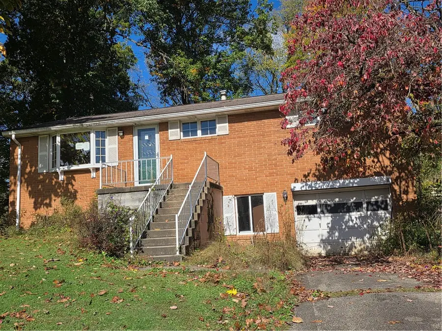 14 W Hillcrest Road, Eighty Four, PA 15330 - #2
