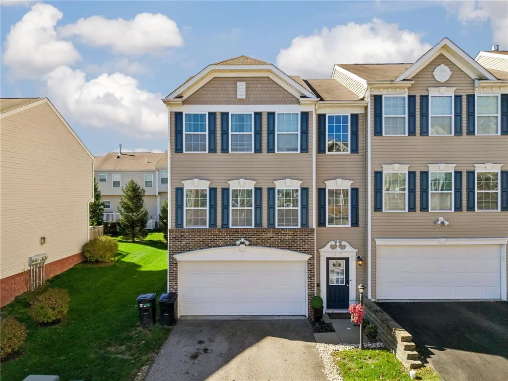 113 Alderwood Dr, Greensburg, PA 15601 - #1