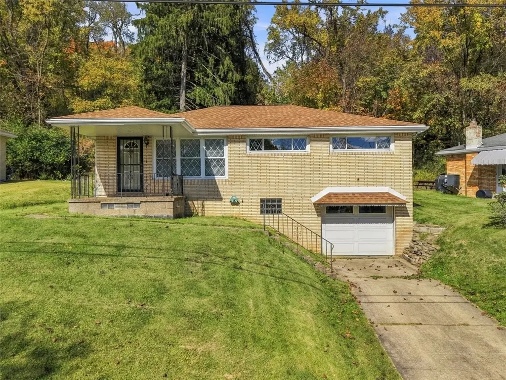 13327 Dean Dr, North Huntingdon, PA 15642 - #1