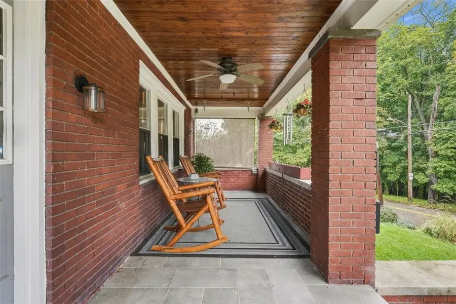 136 Cornell Ave, Pittsburgh, PA 15229 - #2