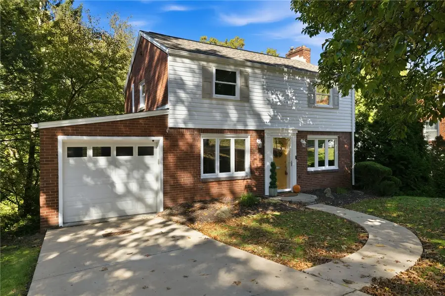 4708 Rolling Hills Rd, Pittsburgh, PA 15236 - #2