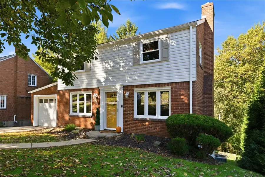 4708 Rolling Hills Rd, Pittsburgh, PA 15236 - #3