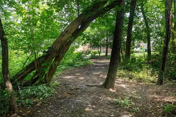 0 Ellsworth St, California, PA 15419
