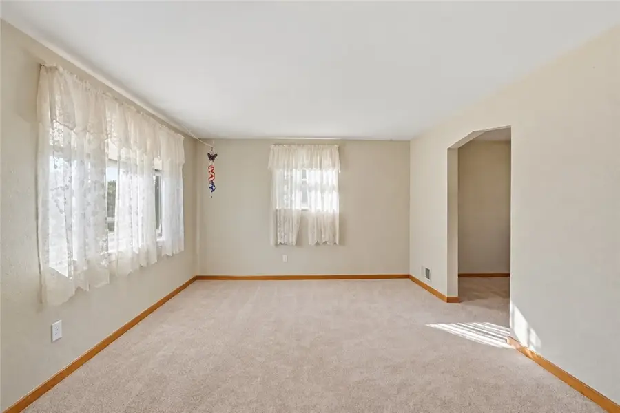 1316 Kenberma Ave, Pittsburgh, PA 15216 - #3