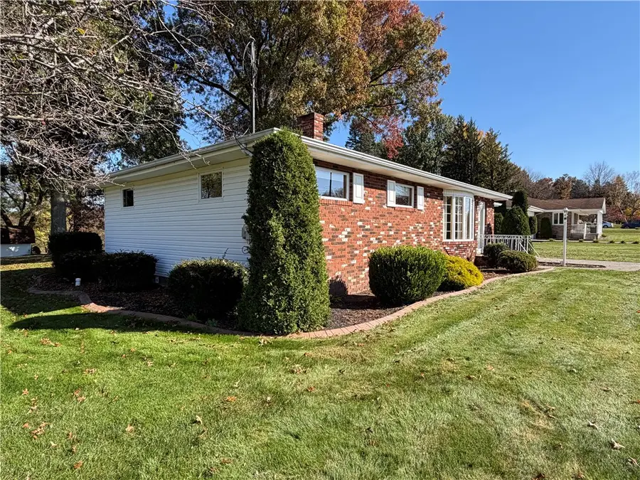 204 Highview Street, Latrobe, PA 15650 - #2