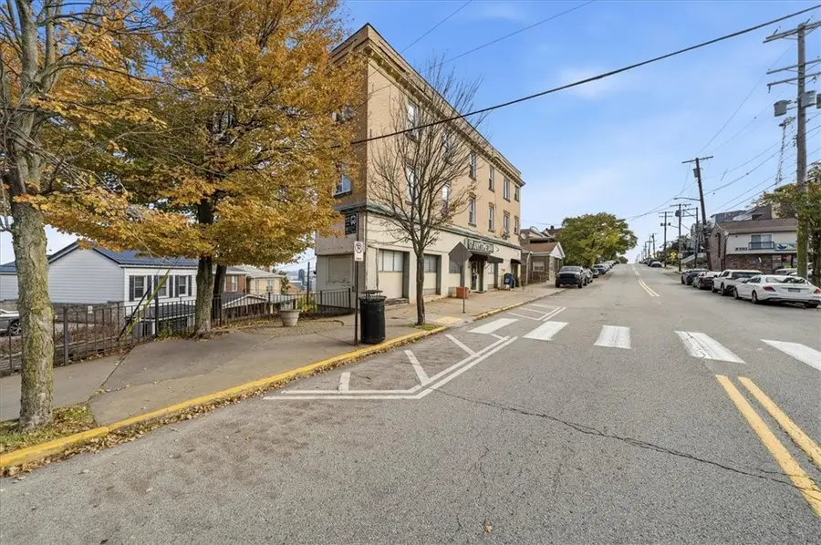 1-9 Bailey Ave, Pittsburgh, PA 15211 - #2