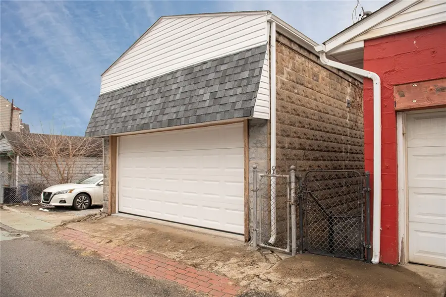 5412 Carniegie, Pittsburgh, PA 15201 - #2