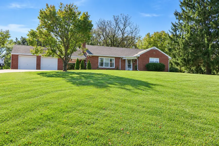 115 Peasant Village Lane, Rostraver Township, PA 15012 - #2