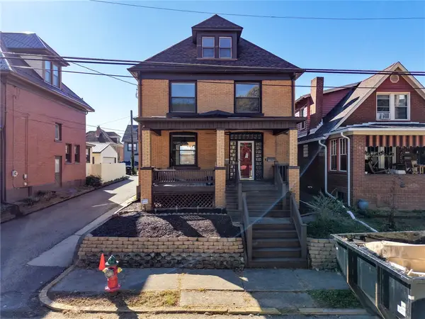 1123 Highland St, Tarentum, PA 15084