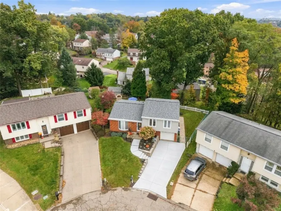 534 Fieldcrest Dr, Pittsburgh, PA 15209 - #2