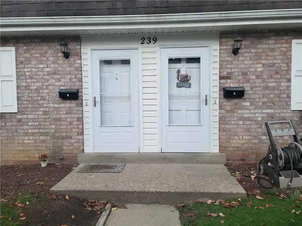 239 Whitestown Village #d, Butler, PA 16001