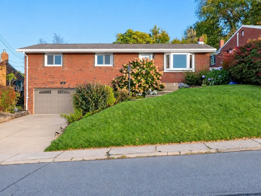 921 Shadycrest Rd, Pittsburgh, PA 15216 - #1