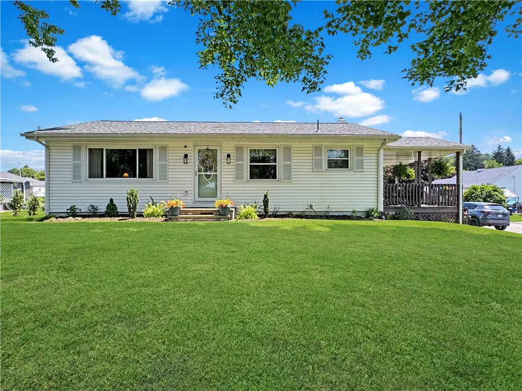 659 6th St, West Pittsburg, PA 16160 - #1