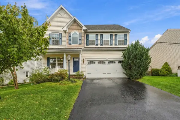 120 Cimarron Drive, Coraopolis, PA 15108