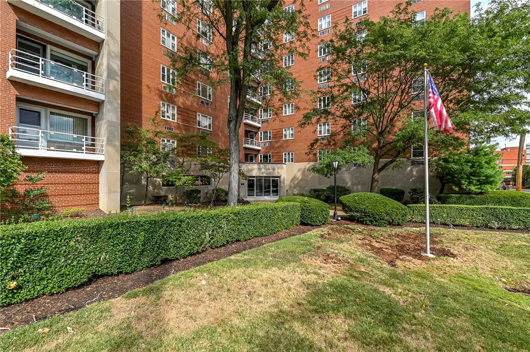 4601 Fifth Avenue #322, Pittsburgh, PA 15213 - #1