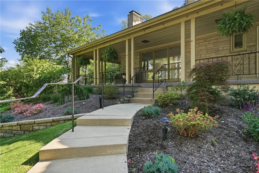 253 Sleepy Hollow Road, Pittsburgh, PA 15216 - #2