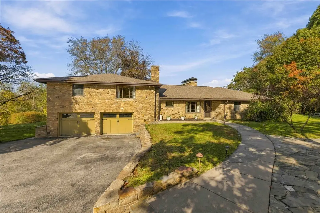 314 Redcut Lodge Rd, Latrobe, PA 15650 - #1