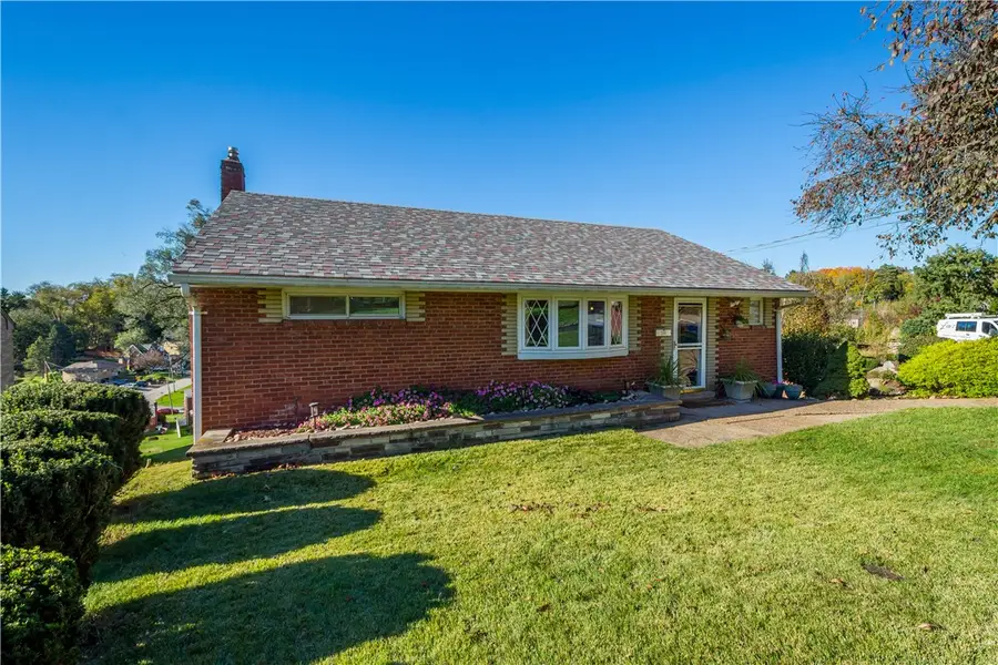 210 Linhart Ln, Pittsburgh, PA 15236 - #3