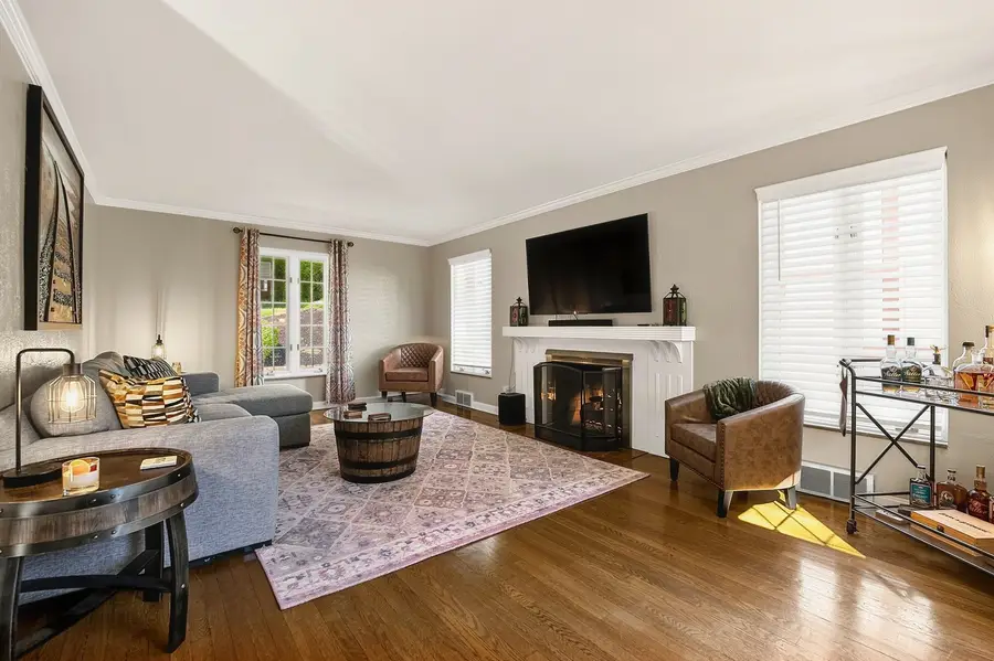 752 Country Club Drive, Pittsburgh, PA 15228 - #3