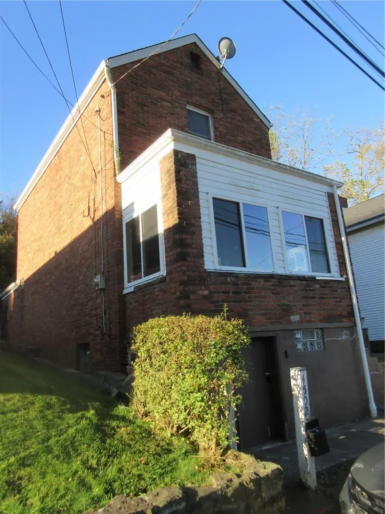 4502 Mollenauer St, Bethel Park, PA 15102 - #3