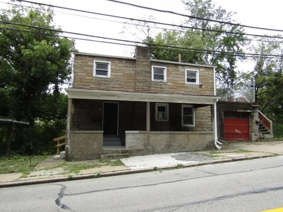 1526 Nobles Ln, Pittsburgh, PA 15210 - #2