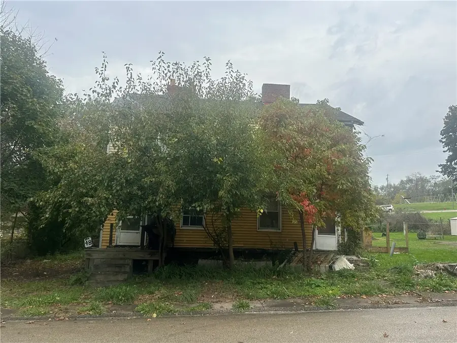 48 Main Street, McClellandtown, PA 15458 - #2