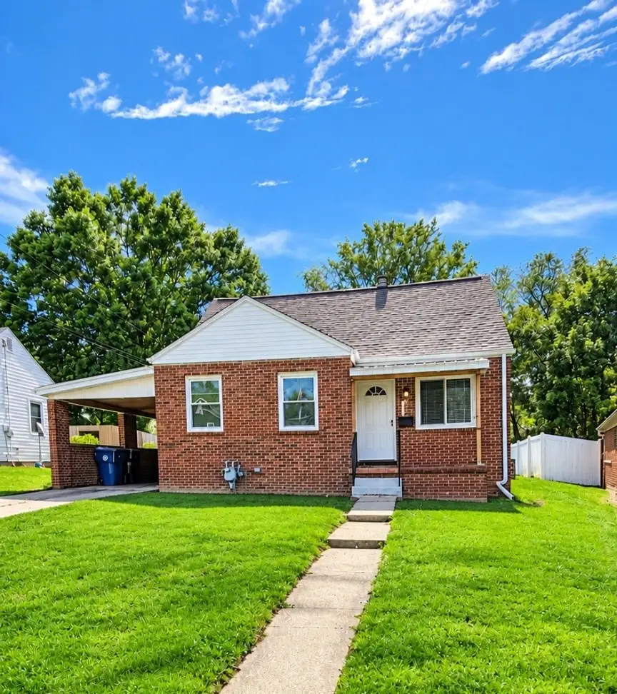 1003 Sunset Blvd, Ellwood City, PA 16117 - #1