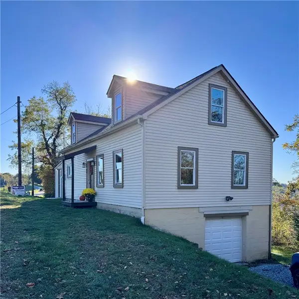 84 Beagle Club Rd, Washington, PA 15301