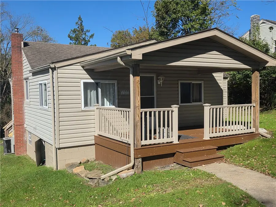 1106 Creighton Ave, Pitcairn, PA 15140 - #3