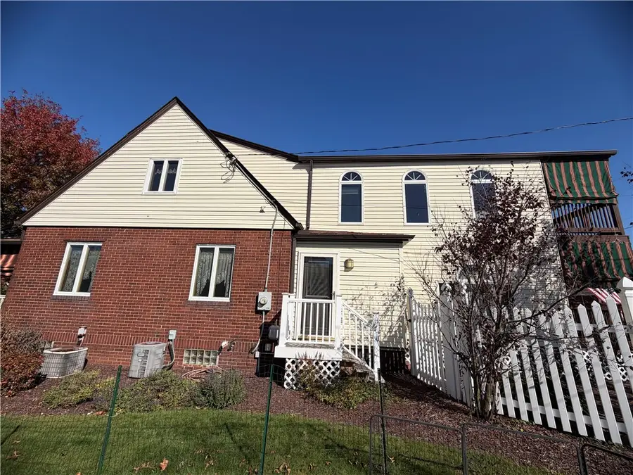 1508 Union Ave, Natrona Heights, PA 15065 - #2