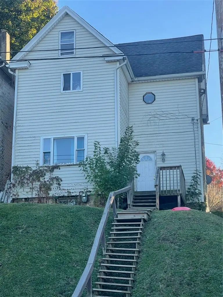 612 Center Ave, Butler, PA 16001 - #1