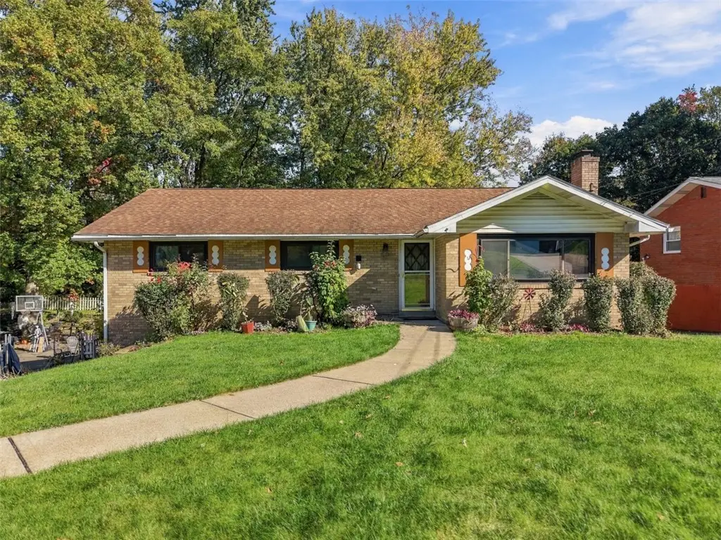 115 Wyngate Rd, Coraopolis, PA 15108 - #1