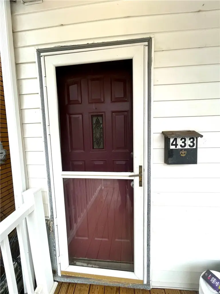 433 Augusta St, Pittsburgh, PA 15211 - #2