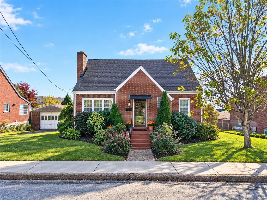 222 S. Allen Ave., Donora, PA 15033 - #1