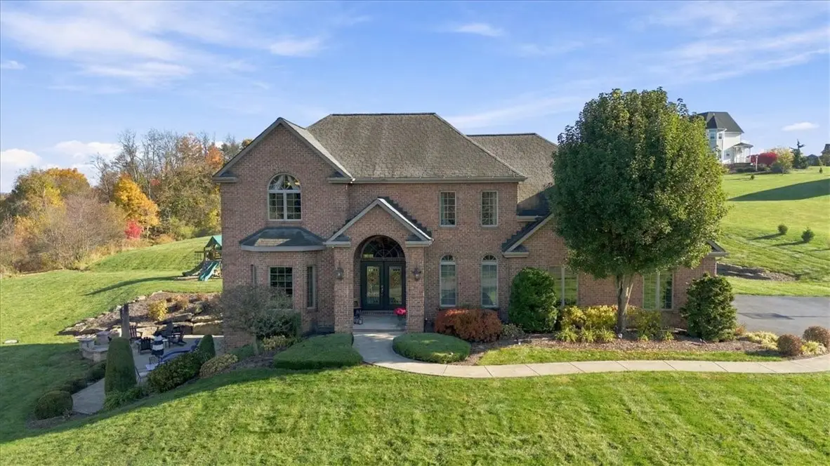 131 Timberlee Dr, Evans City, PA 16033 - #1