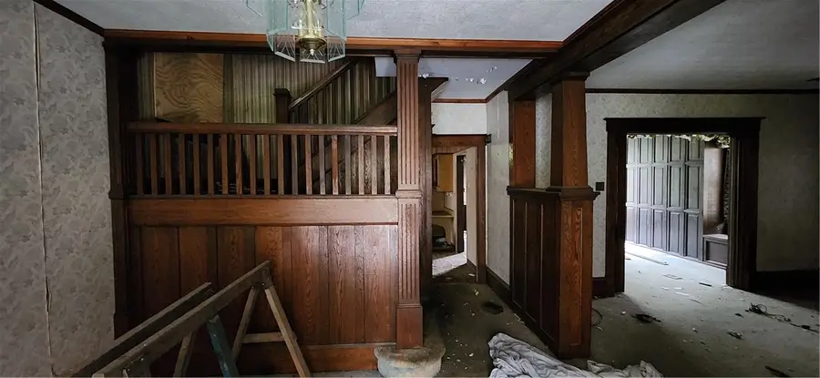 542 Franklin St, Freeport, PA 16229 - #3