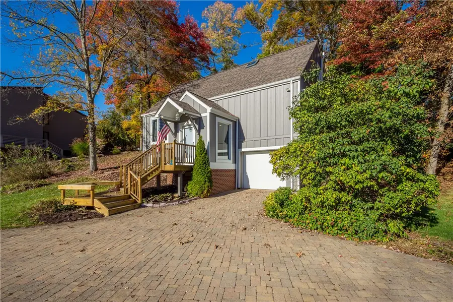 86 Academy Dr., Aliquippa, PA 15001 - #3