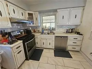 3206 Maryland Ave, North Versailles, PA 15137 - #3