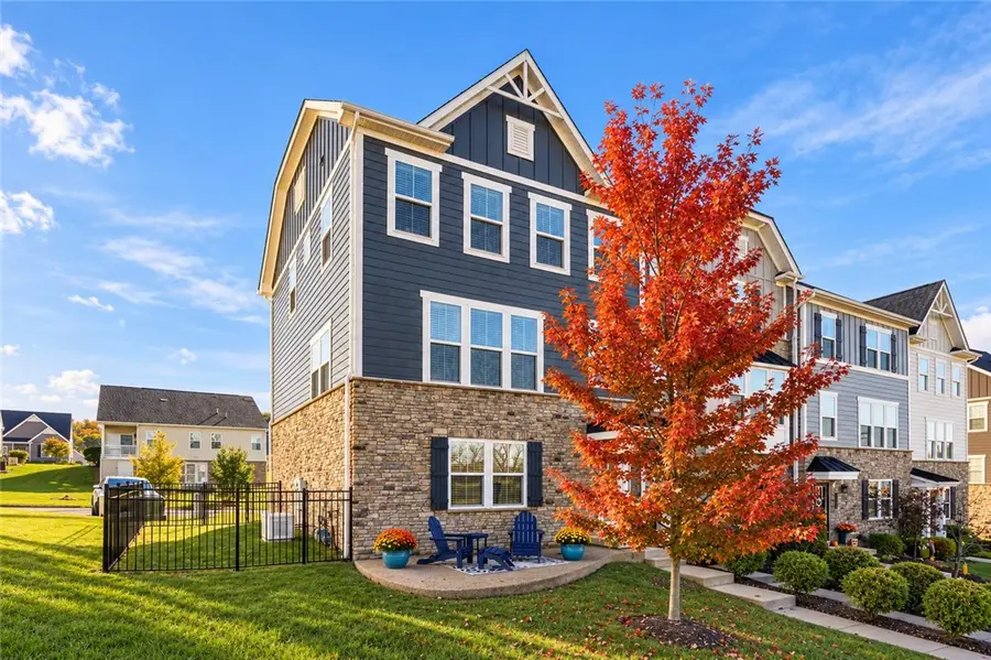 1022 Adair Ave, Valencia, PA 16059 - #2