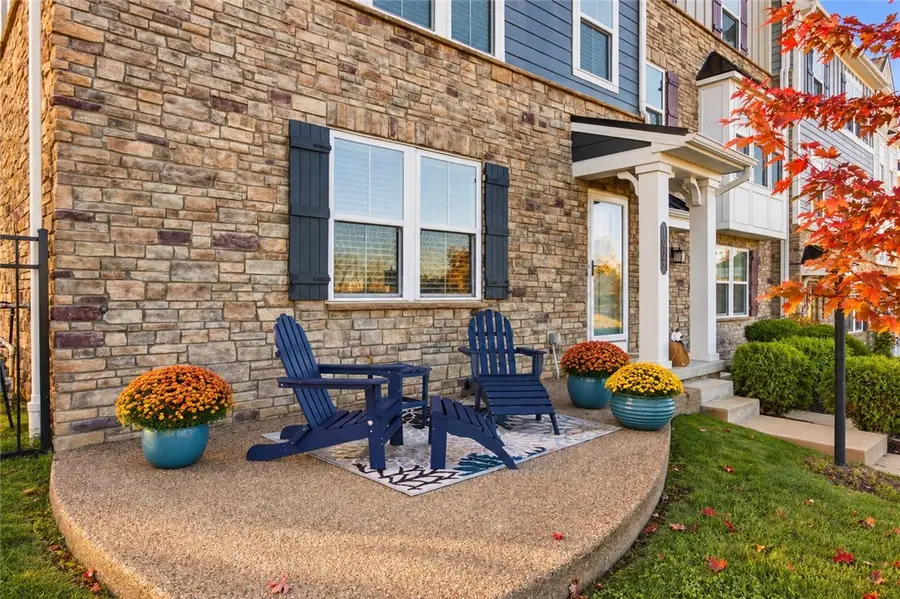 1022 Adair Ave, Valencia, PA 16059 - #3