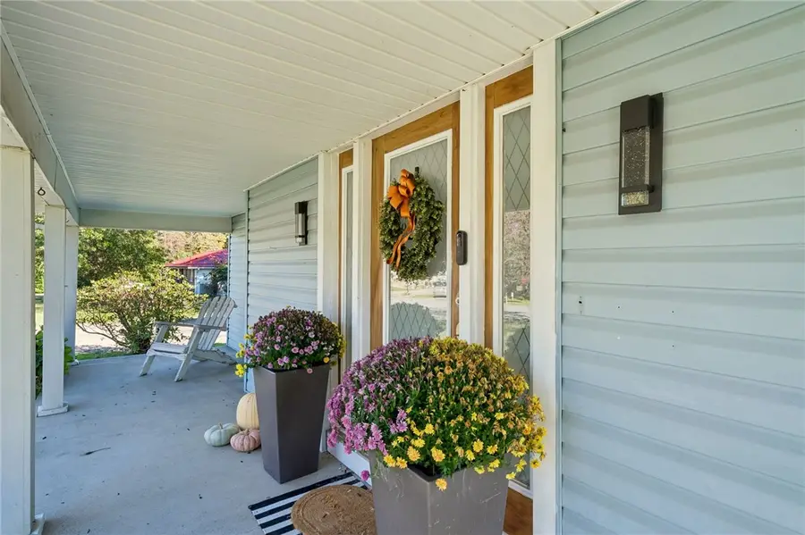204 Melzena St, Springdale, PA 15144 - #2