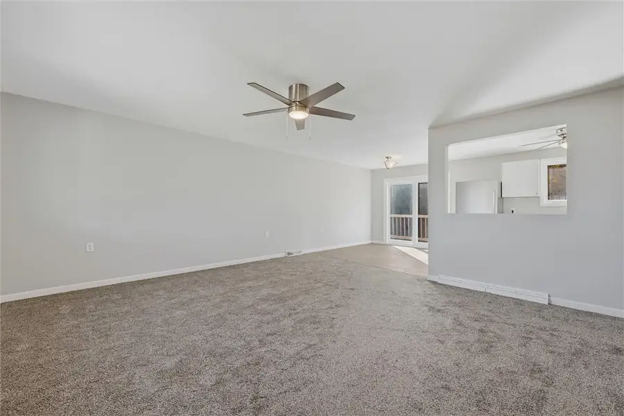 509 Burns Street, Vandergrift, PA 15690 - #2